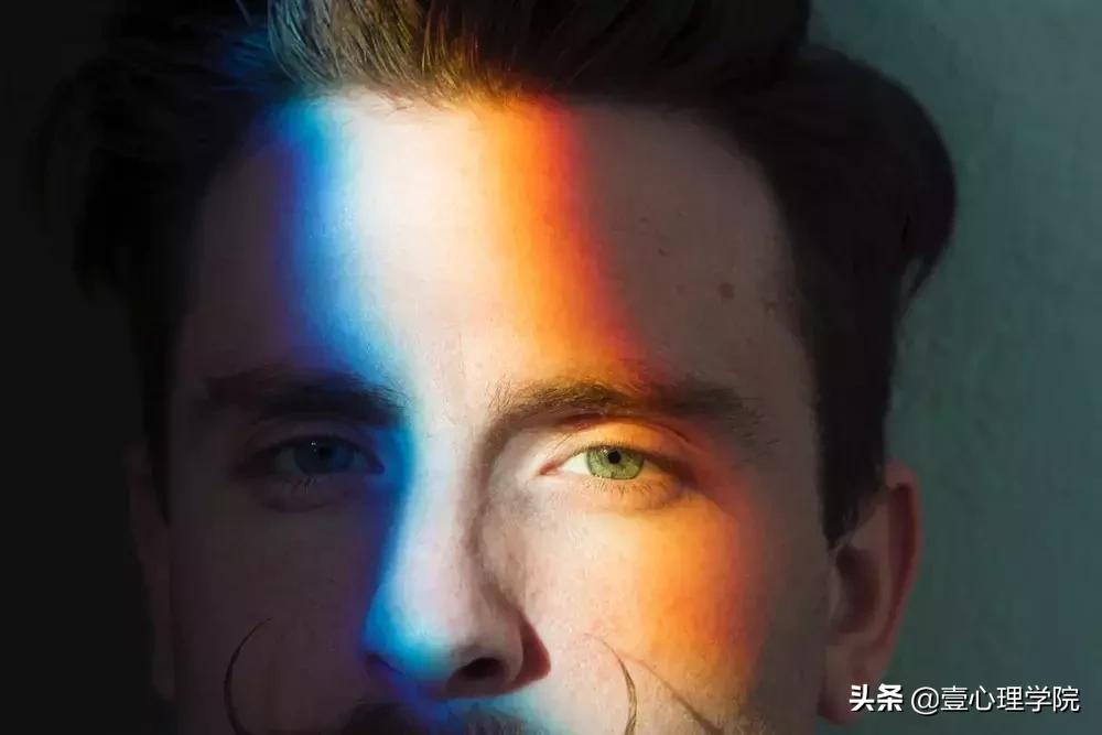梦见掉牙齿是什么意思,梦见掉牙齿是什么意思 梦见掉牙齿是什么意思,梦见掉牙齿是什么意思