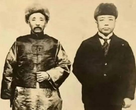 女人右眼跳的预兆是吉是凶,女人右眼跳是吉是凶?科学解读与民俗预兆全解析 女人右眼跳的预兆是吉是凶,女人右眼跳是吉是凶?科学解读与民俗预兆全解析